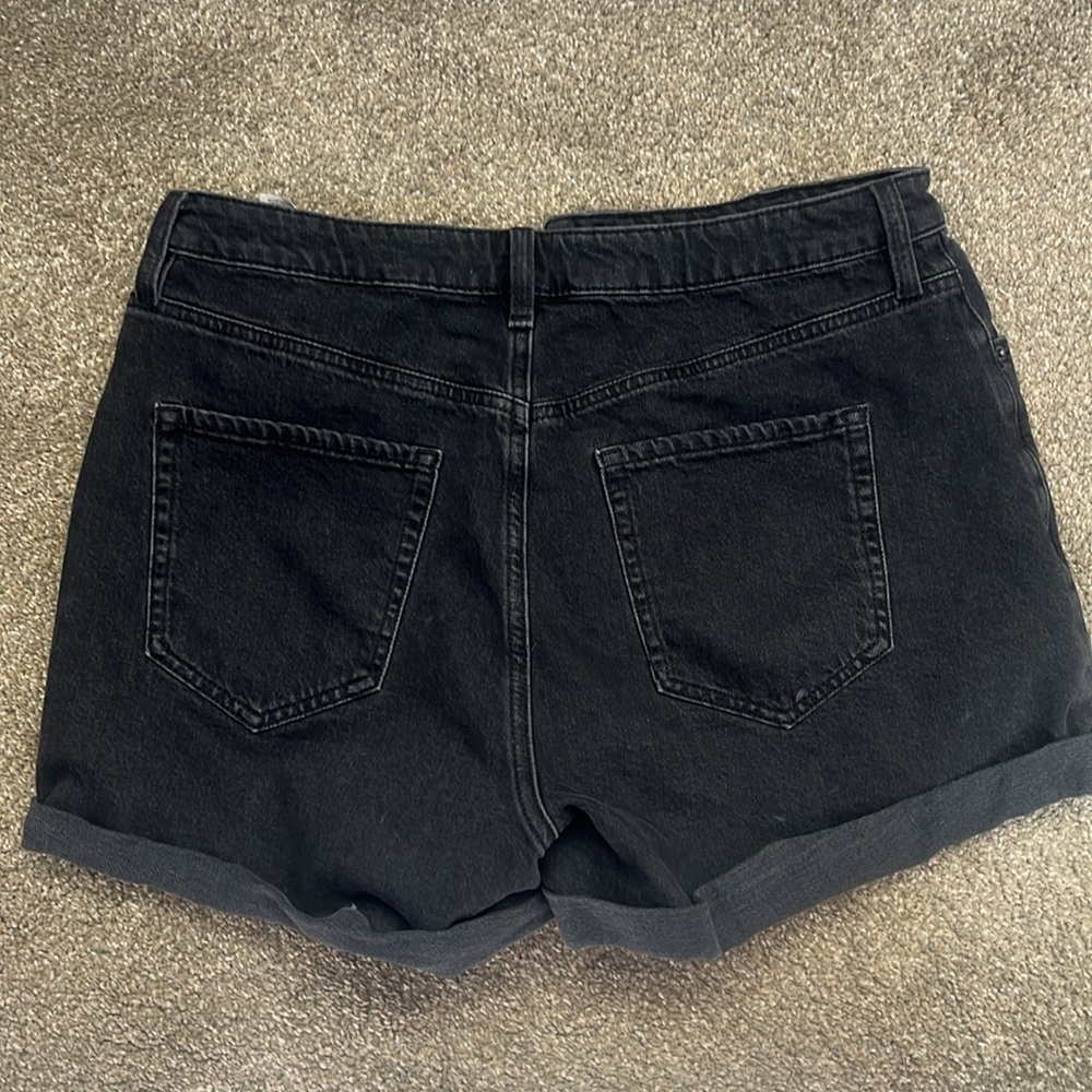 Dynamite high rise rolled hem black jean mom shorts 31 - Picture 4 of 8